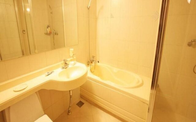 Valentine Hotel