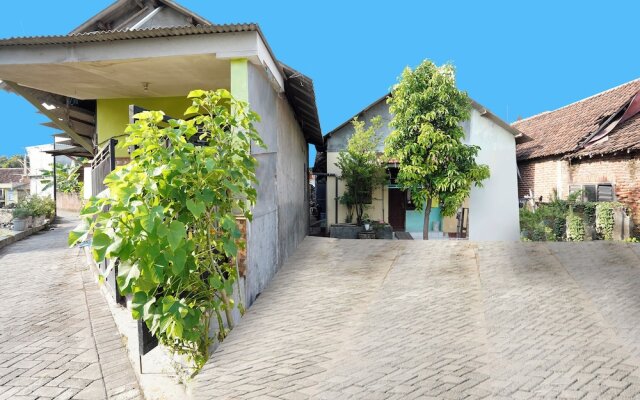 Hotel O Kost 2 Putra Syariah