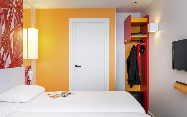 ibis Styles Paris La Defense Courbevoie