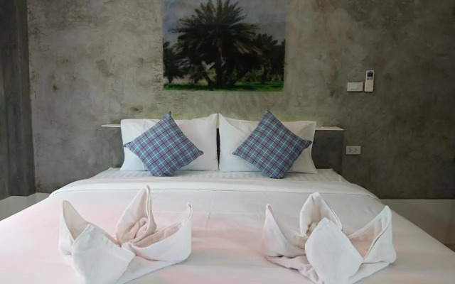 Lopburi Palm Resort