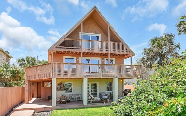 Going Coastal Beach House by Vtrips