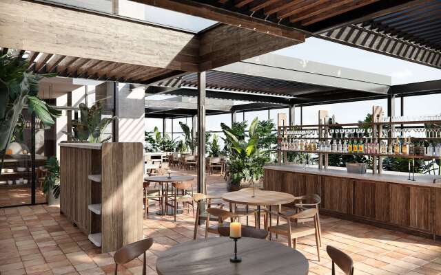 Thompson Madrid, by Hyatt