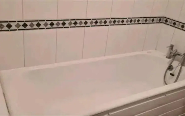 3BR House/garden/patio/7 Guests/fireplace/parking