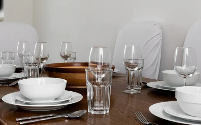 Redcliffe Road V by Onefinestay