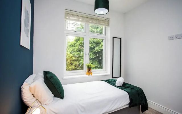 Spacious 5 Bed House Newcastle Gateshead