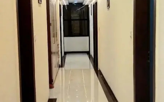 Hotel Aranyasutra Inaya - Indore