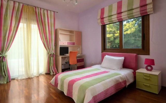 Amaltheia Villa