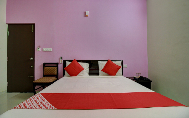 OYO 9419 Manu Residency