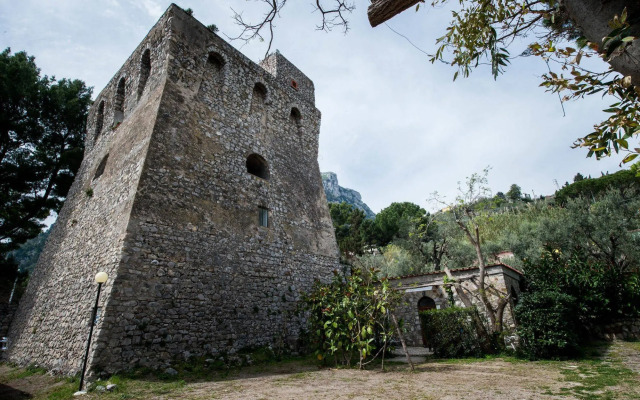 Marina Del Cantone Chalet