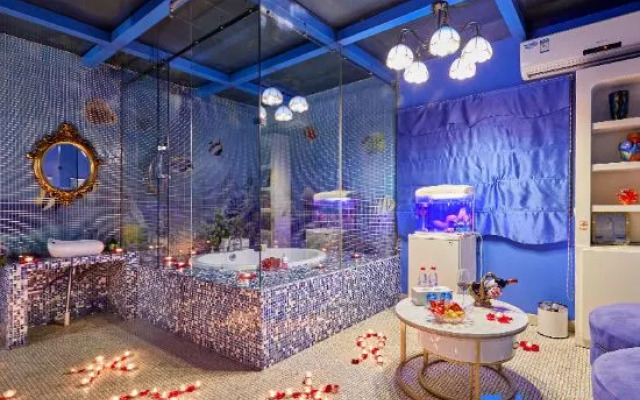 Wan'ai Lover (Zizhu Bridge Branch)