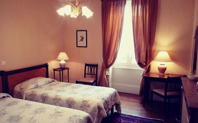 Hôtel La Villa Fleurie