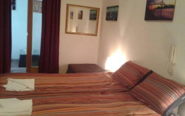 Gregors Downtown Apartments