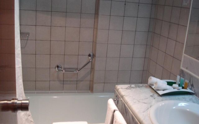 Al Rabea Hotel