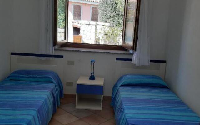 Viletta bifamiliare Villaggio Baia Vignola
