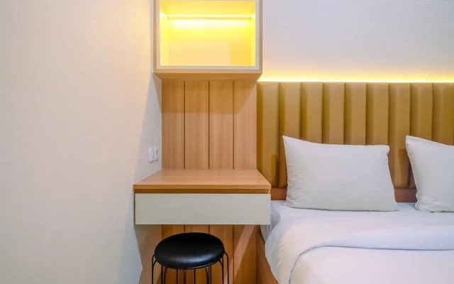 Homey and Stylish Studio Room at Transpark Cibubur Apartment