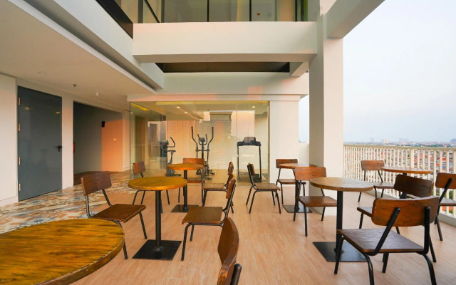 The Life Styles Hotel Surabaya