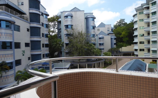 Rimbun Suites & Residences