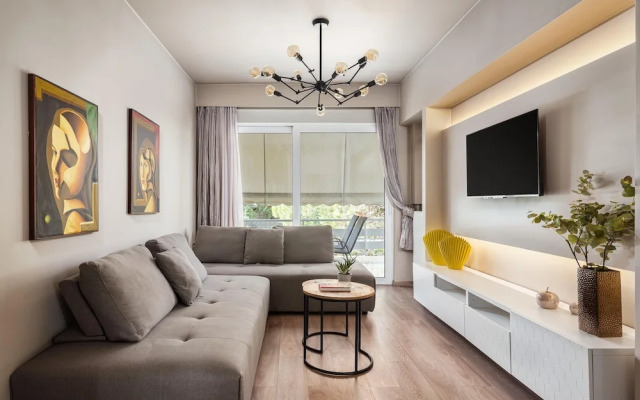 Glyfada Aurora Elegant Apartment