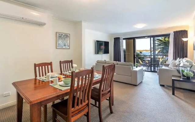 Gold Coast Apartment At Sandcastles On Broadwater