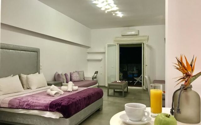 Queen Boutique Suites
