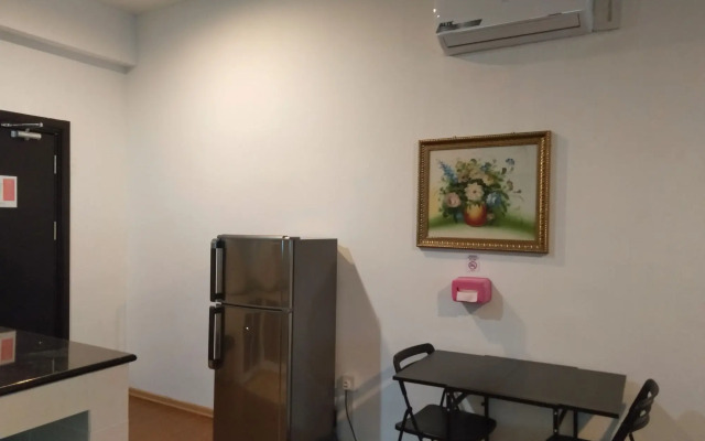 GinaSuite Kompleks27 Hotel