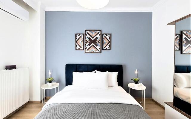Porto Sea View Apartments - A. Svolou 29
