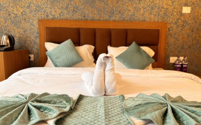 Aqoss Hotel