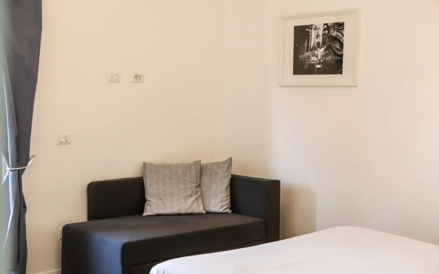 My honey house in Napoli