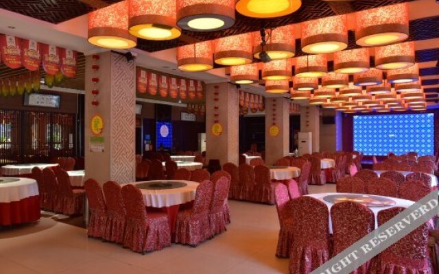 Donghua Hotel
