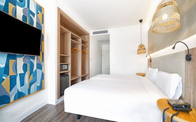 LABRANDA Hotel Golden Beach - Adults Only
