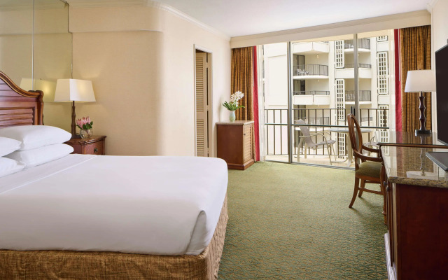 OUTRIGGER Waikiki Beach Resort