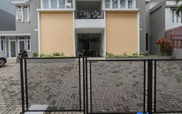 Hotel Sukahaji Street Bandung RedPartner