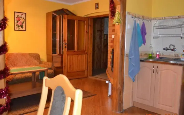 Pokoje Gościnne Na Skraju Wsi
