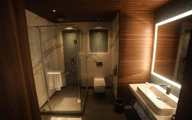 Aria Resort and Spa