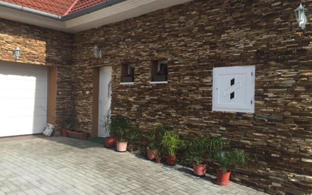 Csikós Apartman