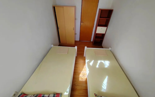 Close to Center Apartment Poly 2 D