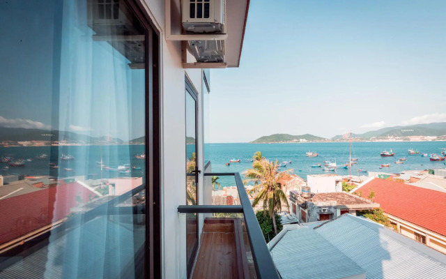 Aqua Seaview