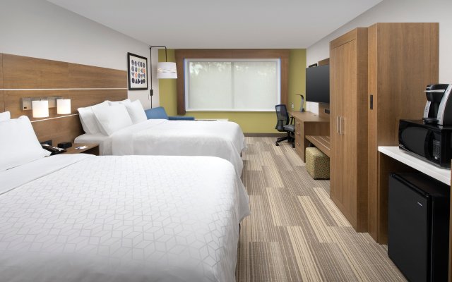 Holiday Inn Express and Suites North Brunswick, an IHG Hotel