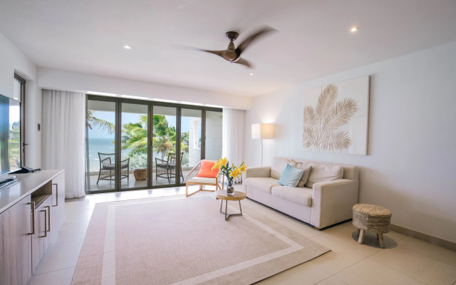 Hodges Bay Resort & Spa, an HQ Luxury Resort & Residences