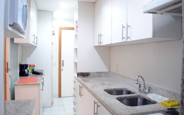 Amazing City & Sea View 2Bdr A1-004