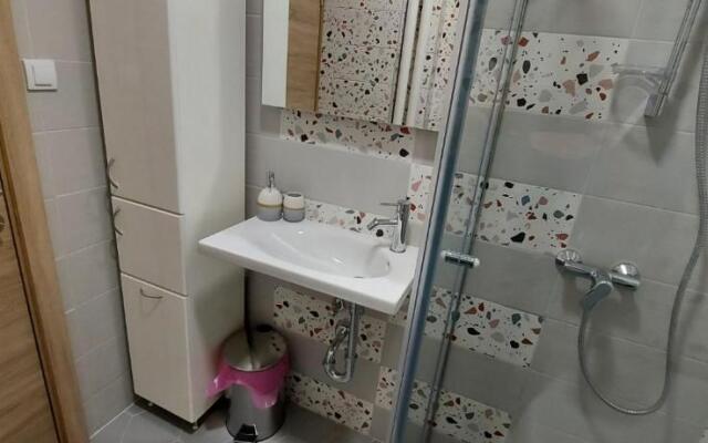 Apartman Blok 45 (reka Sava)