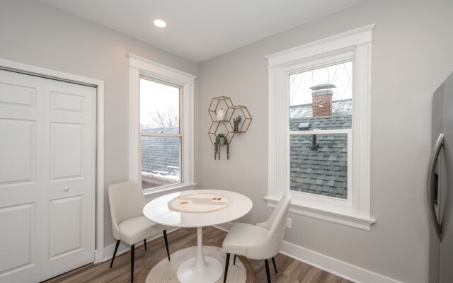 The Luxe Spot Suites