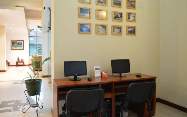 Arawi Pastoruri Hotel
