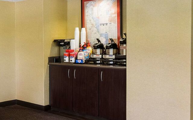 Red Roof Inn PLUS+ Wilmington - Newark