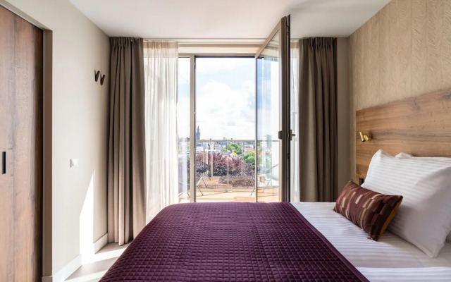 Apartment With Breathtaking Views of the City