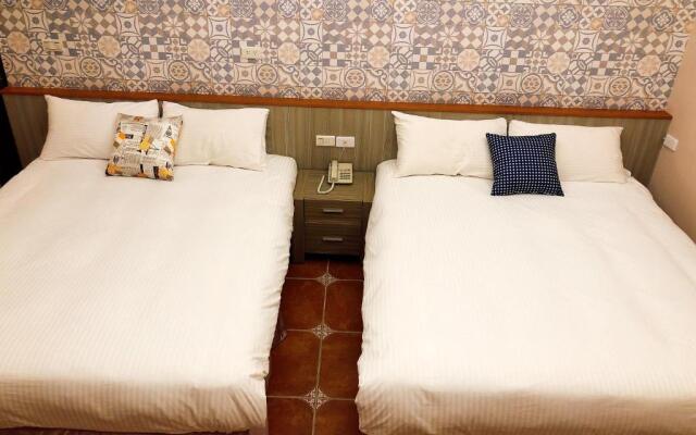 Propitious Castle B&B