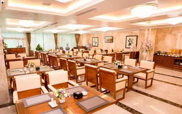 LakeSide 1 Hotel Nam Định