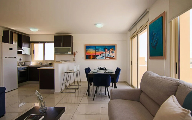 Phaedrus Living Seaside Luxury Flat Pervolia