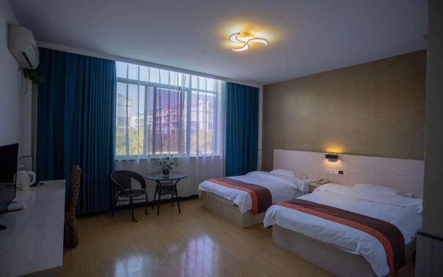 Junyi Hotel (Huangshan Tunxi Old Street)