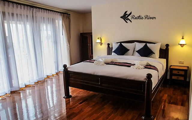 Rustic River Boutique